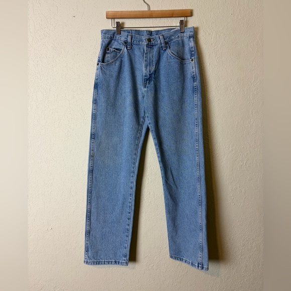 Vintage Wrangler Light Wash Straight Leg Baggy Dad Streetwear 90s  Classic Jean - Picture 2 of 9
